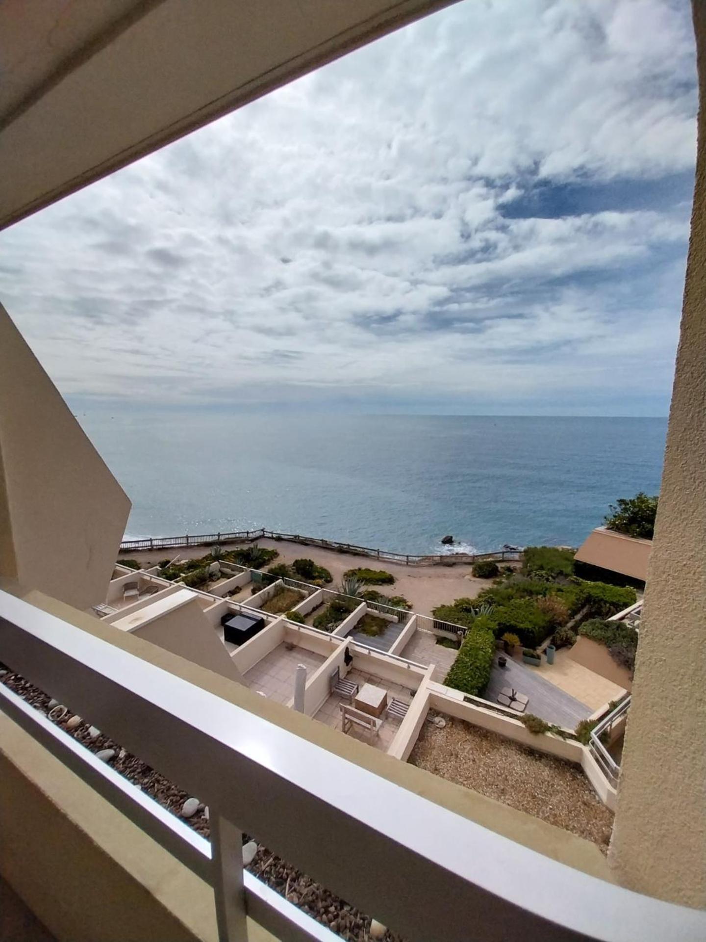 Front De Mer 2 Chambres Parking Quartier Corniche Сет Екстериор снимка